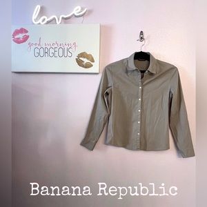 Banana Republic Gray Stretch Button Up Top